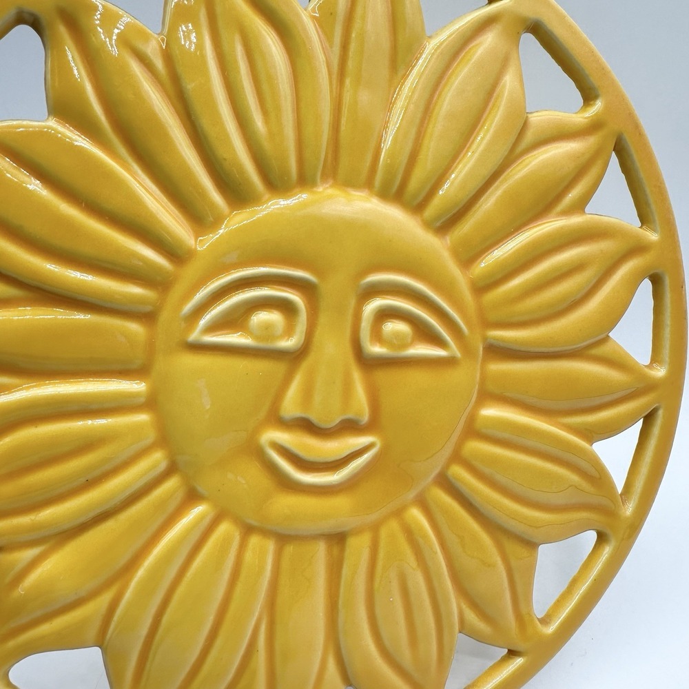 Sun Tangerine Sunface Sunflower Trivet Enameled Cast Iron Wall Decor ODI 2006 - Picture 6 of 6
